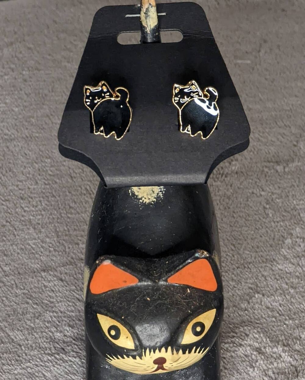 NWT Handmade Cute Black Cat Butt Look Back At It Hypoallergenic Post Earrings